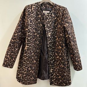EPIC leopard coat. Kinda fuzzy, no collar, like new! Adds flavor to any outfit!